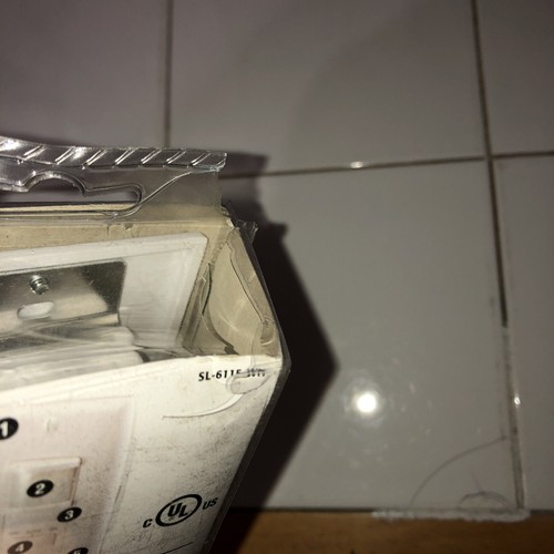 Heath Zenith motion lighting control SL-6115-WH 150 degree energy saver new - Picture 6 of 8