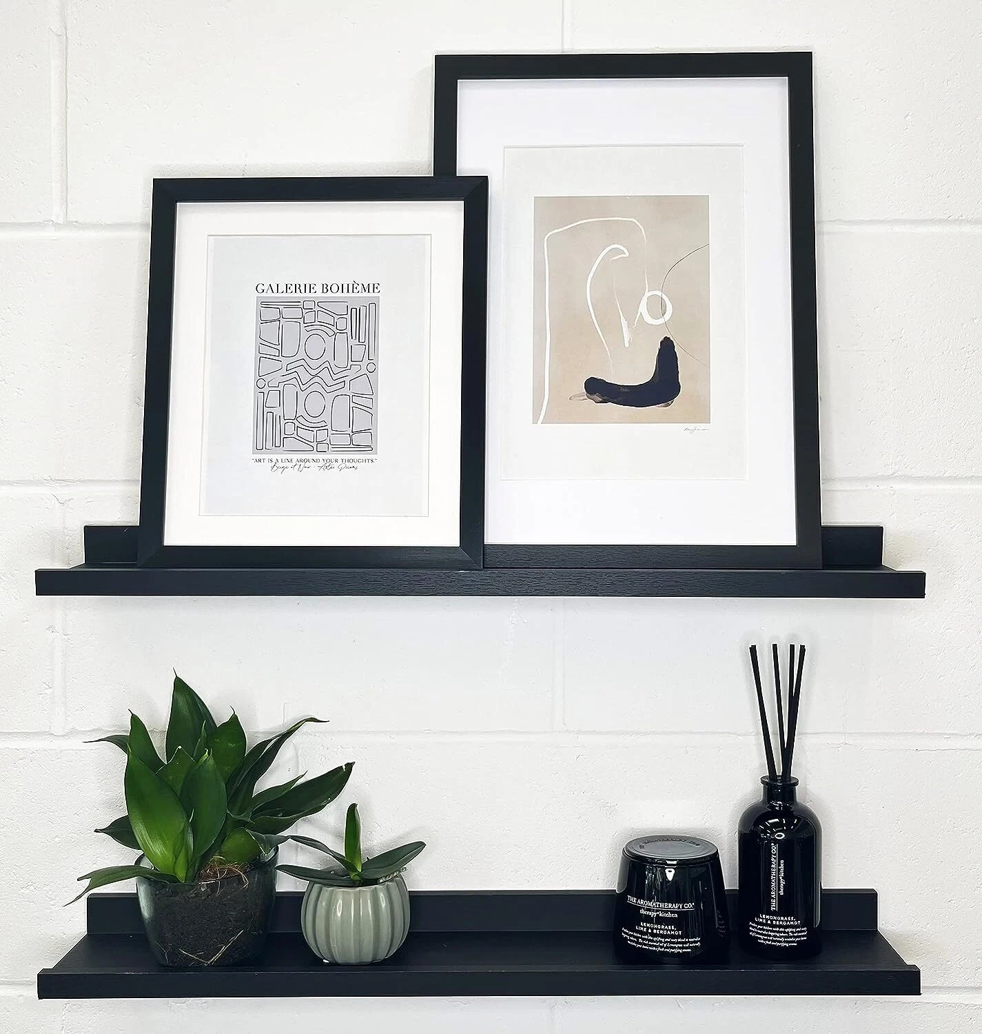 Set of 2 70 cm Floating wall shelves in Black or White Wall Hanging Home Decor
Opens in a new window