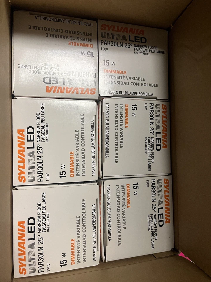 Sylvania LED PAR30LN Narrow Flood 15w 120v  Foto 2 de 2