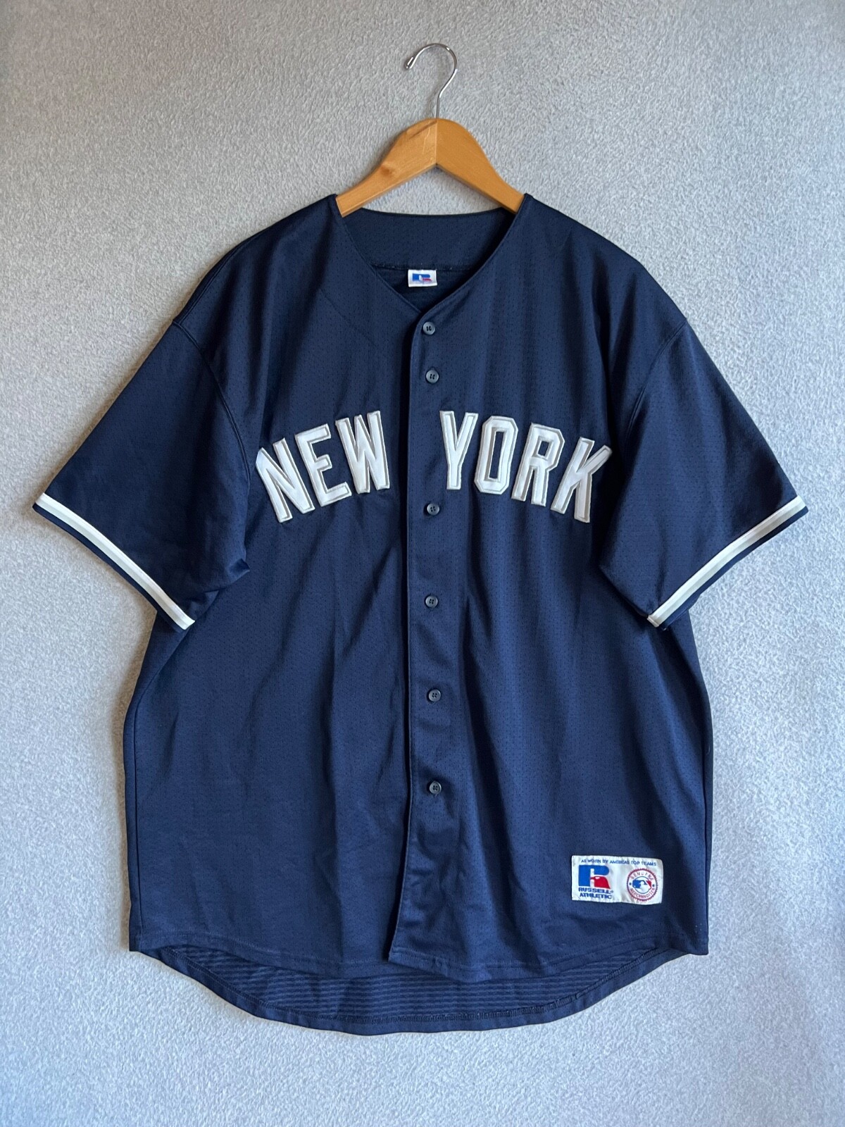VTG New York Yankees Jersey RUSSELL ATHLETIC Mens Size XL Blue Spellout