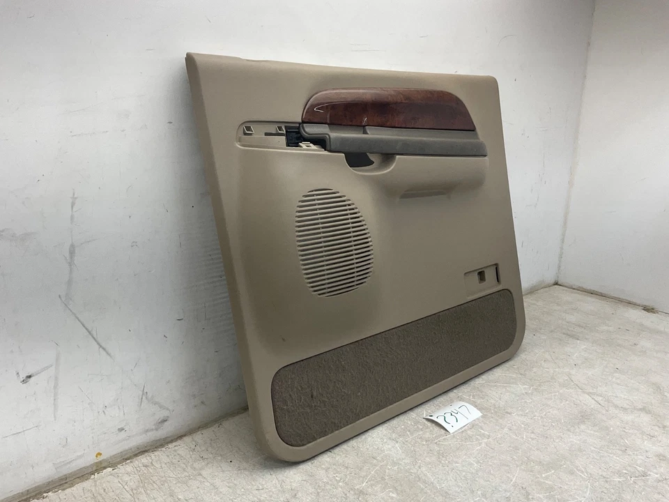 2000 2001 2002 2003 2004 2005 Ford Excursion Rear Passenger Door Panel OEM - Изображение 2 из 4