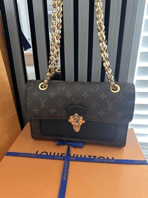Louis Vuitton Victoire Shoulder Bag Medium Black/Brown Canvas/Leather