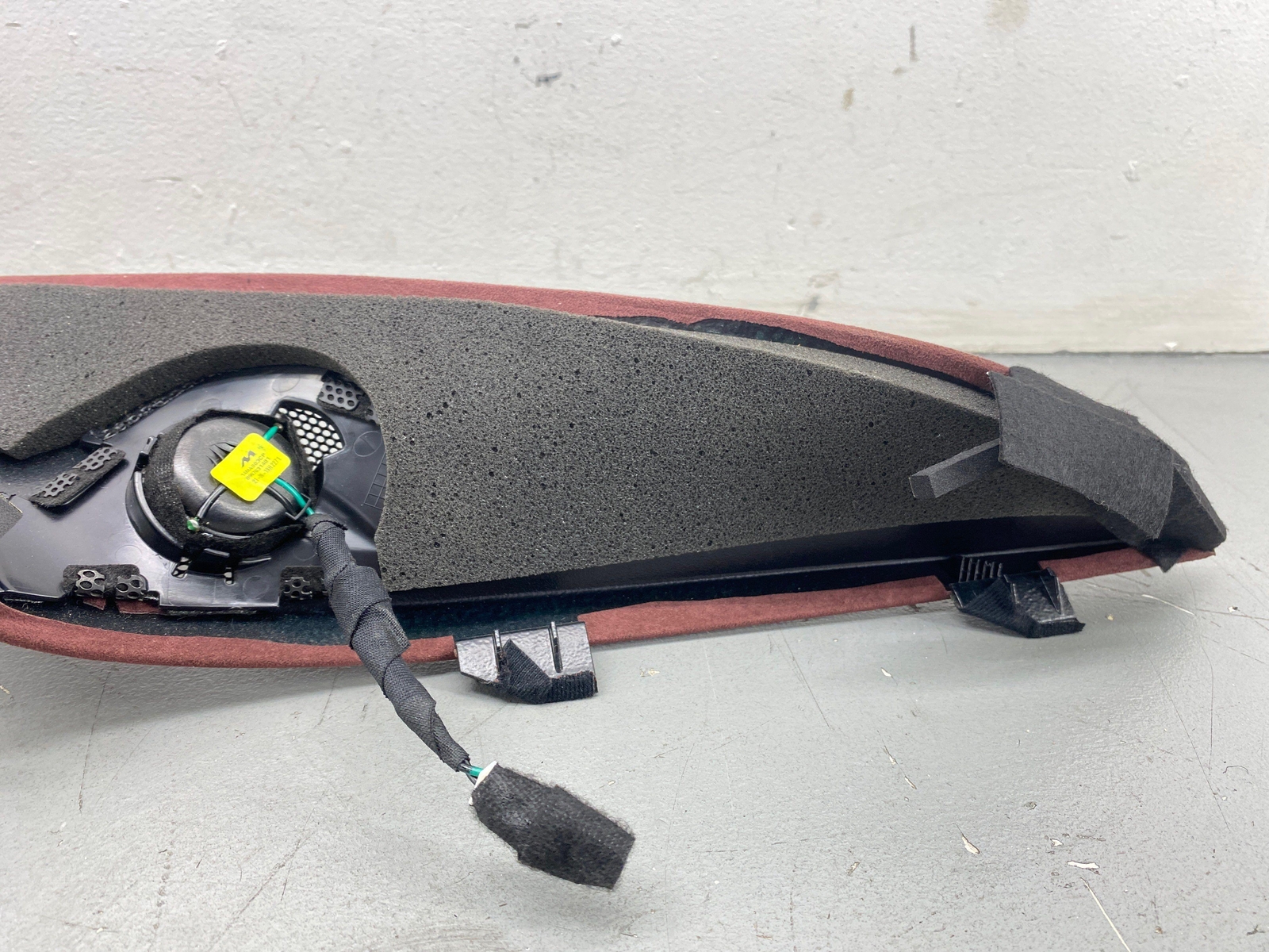 2020-2023 MCLAREN GT FRONT RIGHT A PILLAR COVER PANEL BAROLO RED 13N2821CP OEM