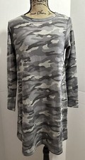 Francesca’s ALYA  Women’s LX Gray Camo Dress Knee Length Sz S Long Sleeve NWT