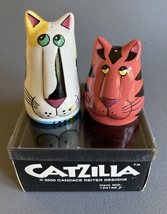 Catzilla Cat Salt, Pepper Shakers Ceramic Candace Reiter Designs 2000 New In Box