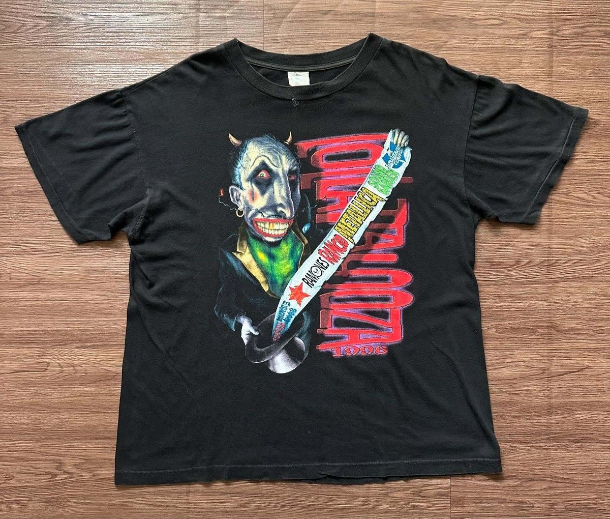Lollapalooza 06 Tour Tee, 2 Sided, 90s Vintage Graphic Unisex T 