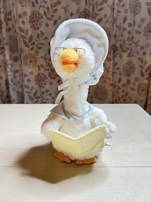 Cuddle Barn   Mother Goose  Reading 7 Nursery Rhymes Blue Hat And Scarf Works