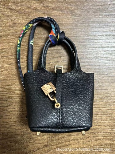 Fashion Leather Mini Bag Shockproof Case Cover For Apple AirPods 1/2/3/4 Pro 1/2 - Photo 2 sur 27