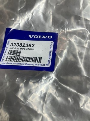 GENUINE VOLVO 32382362 Coolant Pipe Volvo XC60 XC90 S60 V60 S90 XC40 V90