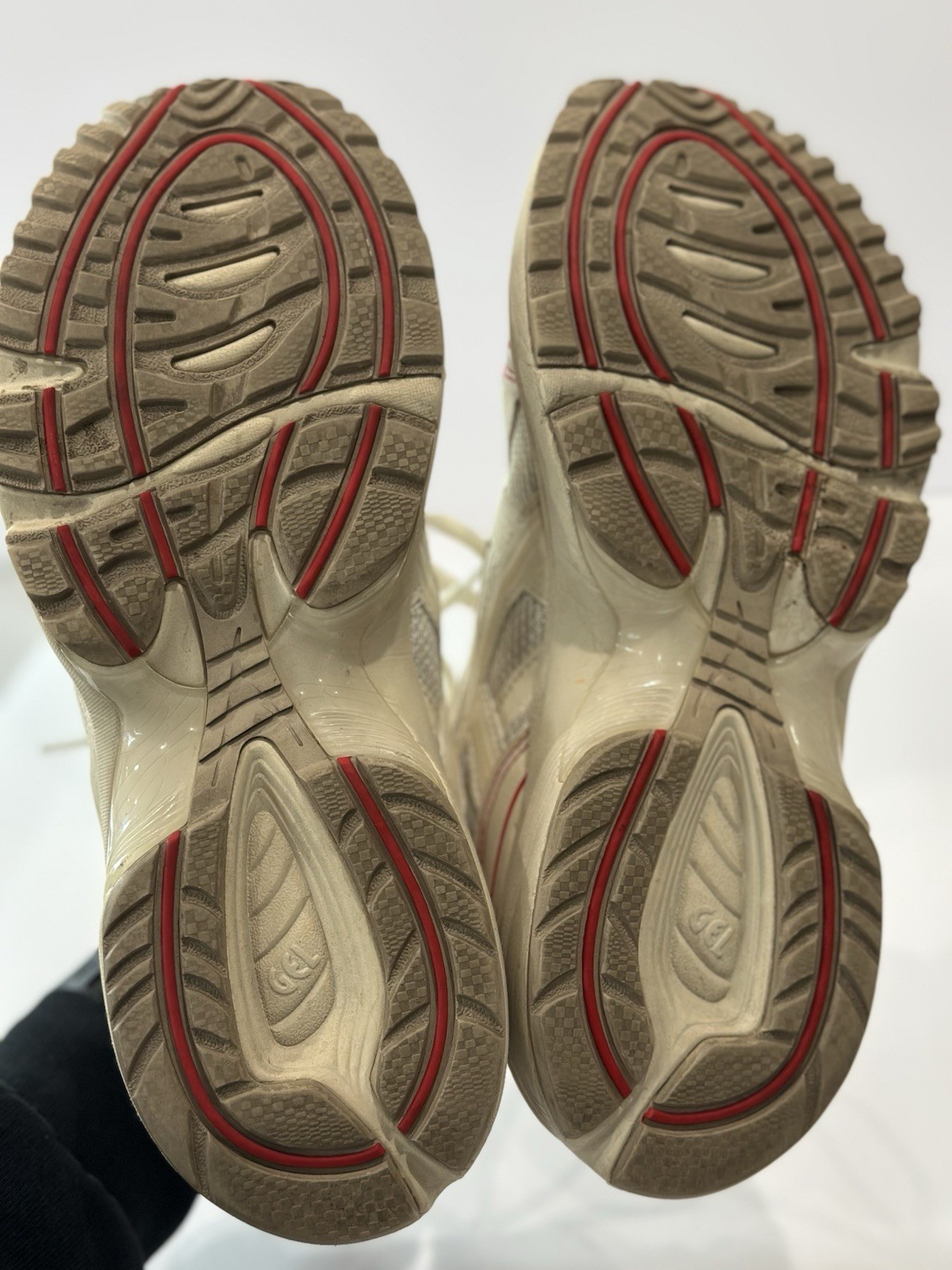 ASICS Gel-1090 Birch 1203A159-200 Womens Shoes US 6 EUR 39 CM 24.5 EUC thumbnail 6