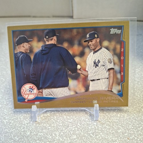 2014 Mariano Rivera [Gold] #321