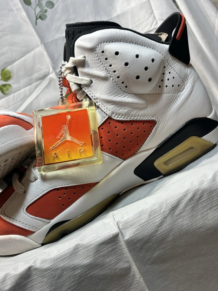 Nike Air Jordan 6-Retro Gatorade-2017-Hombre 10.5- 384664-145-NUEVO con Caja Foto 2 de 4