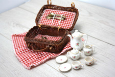 Vtg Miniature Doll Tea Set 13pc  Wicker Picnic Basket