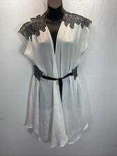 Oscar de la Renta Pink Label White Chiffon Lace Trim Black floral tie Robe XL