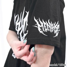  LISTEN FLAVOR  Black Dangerous Cat T-Shirt