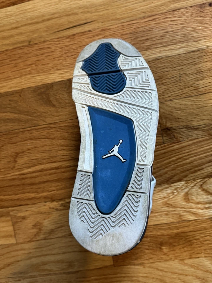 Air Jordan, Usado En Buen Estado, 5,5 Y Foto 2 de 4