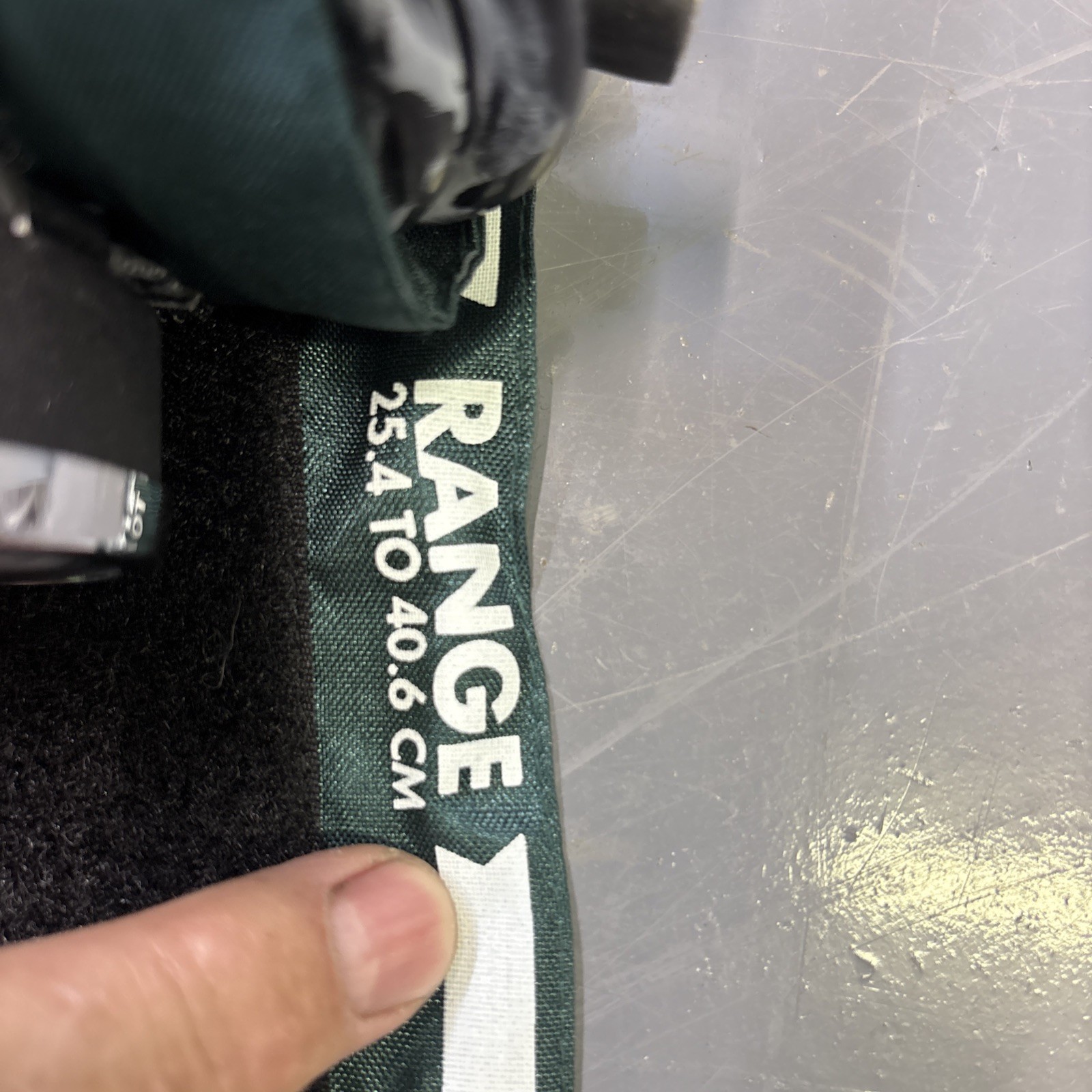 Manual Blood Pressure Monitor BP Cuff Gauge Aneroid Sphygmomanometer Machine Kit