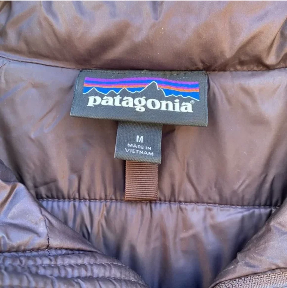 Patagonia 女式 Kai Lee 紫色派克大衣外套,尺寸 M — 第 4/4 张图片