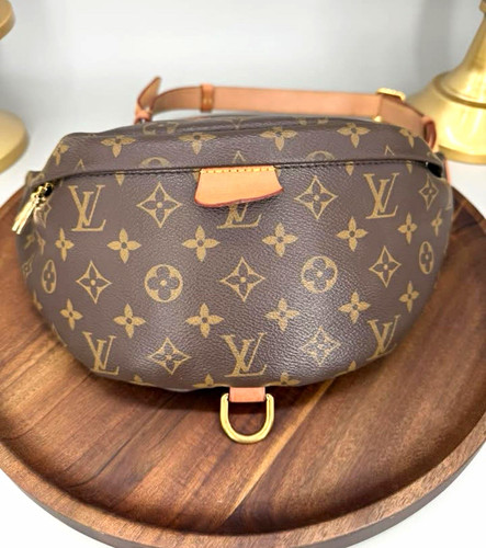 Louis Vuitton Monogram bumbag
