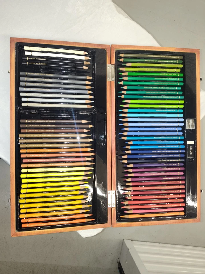 69 vintage Faber Castell Polychromos colored Pencils In A Nice Wooden Box - Image 2 of 4