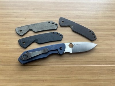 Spyderco Brouwer - Blue Ano Ti Flytanium - Satin S30V w/ CF, ODG, & Blk Scales