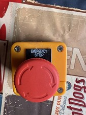 Red Sign Emergency Stop Mushroom Push Button Switch Station For Home 660V 10A