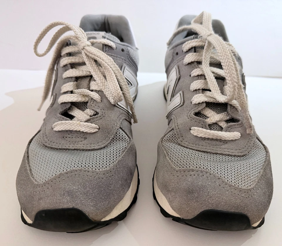 New Balance 574 Classic U574TG2, US Men Size 6.5/ Women Size 8  - Image 4 of 4