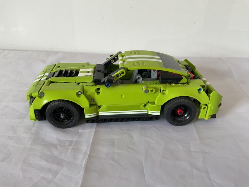 LEGO TECHNIC: Ford Mustang Shelby GT500 (42138)
