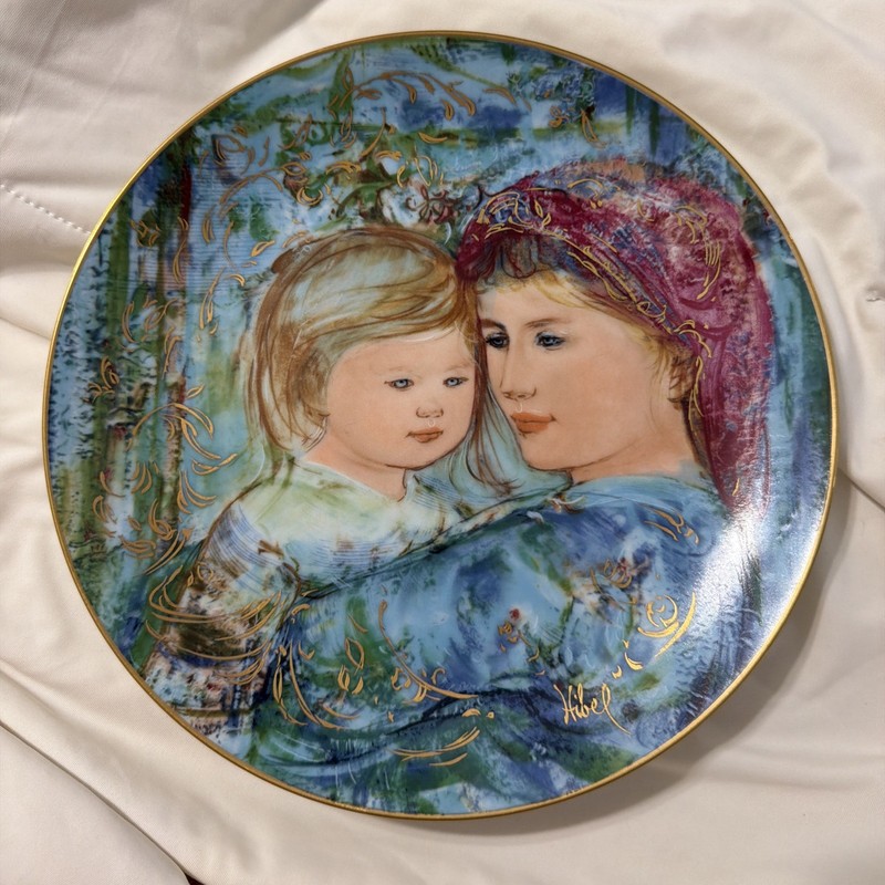 EDNA HIBEL MOTHERS DAY PLATE 1991 MICHELE & ANNA