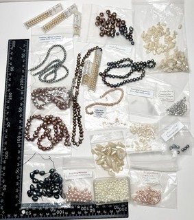 BUNDLE OF Freshwater And Other Pearls Beads Bead Jewellery Making ? Some MOP