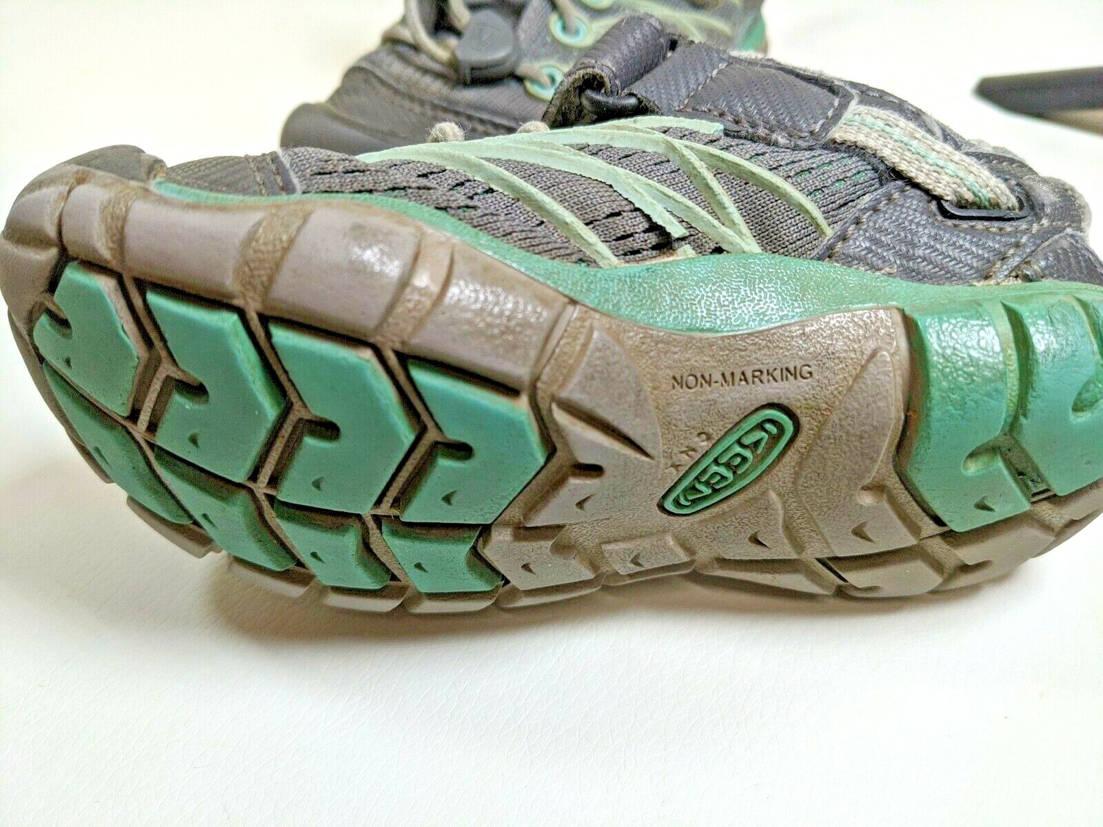 KEEN Chandler CNX 1019857 Athletic Shoes Big Kids Boys Size US 6 