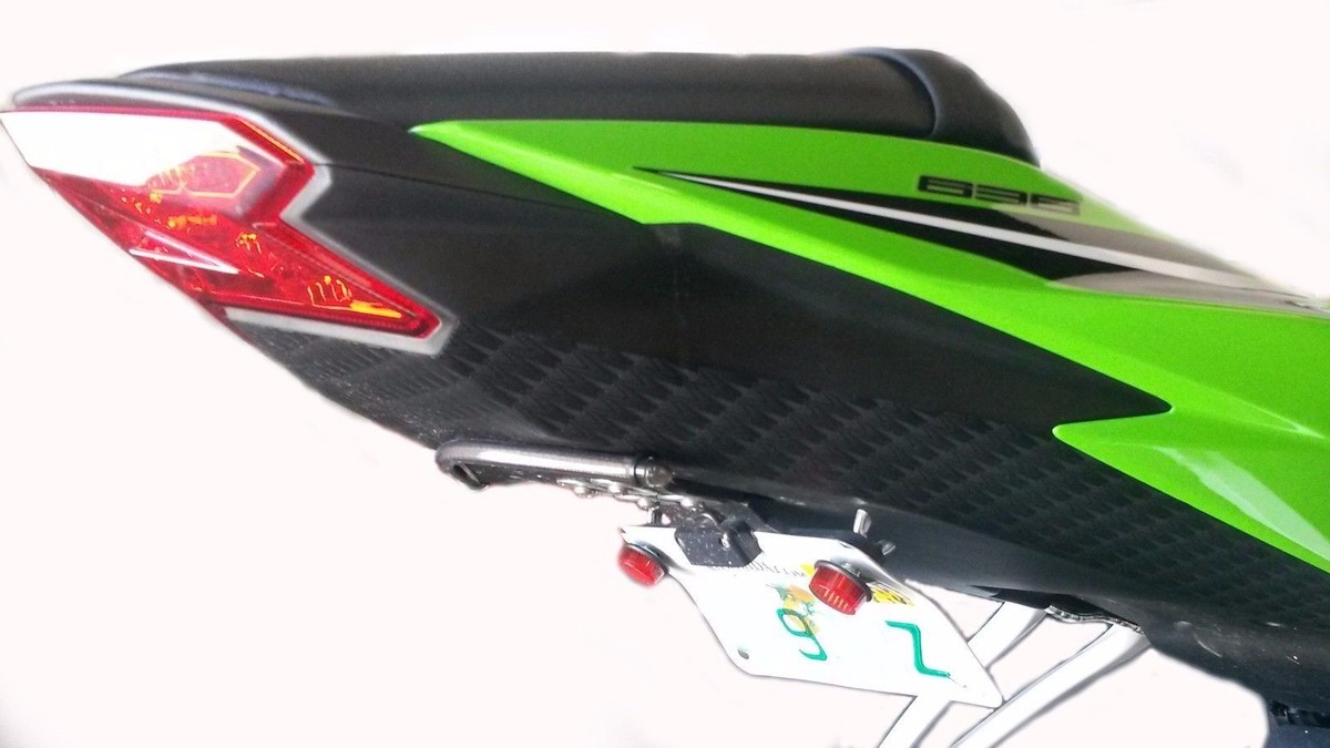 NINJA ZX6R FENDER ELIMINATOR KIT w/ Red LED Turn Signals 2009-2022