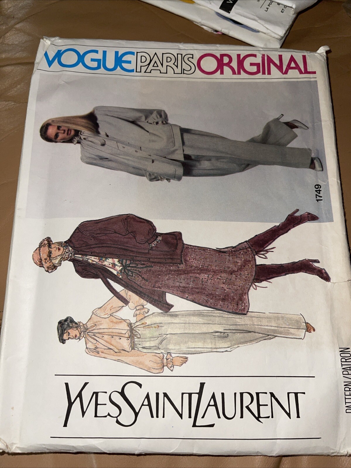 VOGUE 1749 Modello Yves Saint Laurent 10 NON TAGLIATI Giacca Camicia Camicia Pantaloni