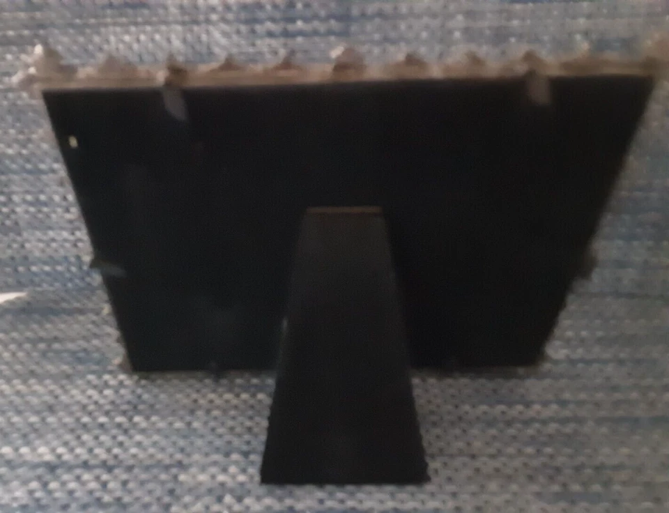 Marco de fotos doble de metal ornamentado perla blanca sintética tono plata 9x7" Foto 3 de 4