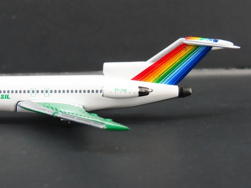Aeroclassics 1:400 Trans Brasil Boeing 727-100 PT-TCE Green wings ACPTTCE - Picture 3 of 5