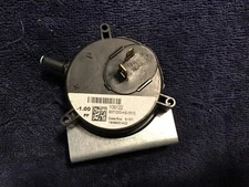 Source 1 Pressure Switch 106122