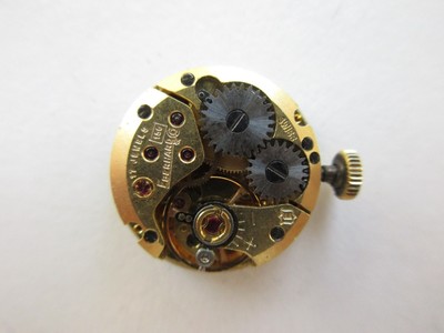 Eberhard & Co cal. 150 Swiss watch movement dial & hands - running