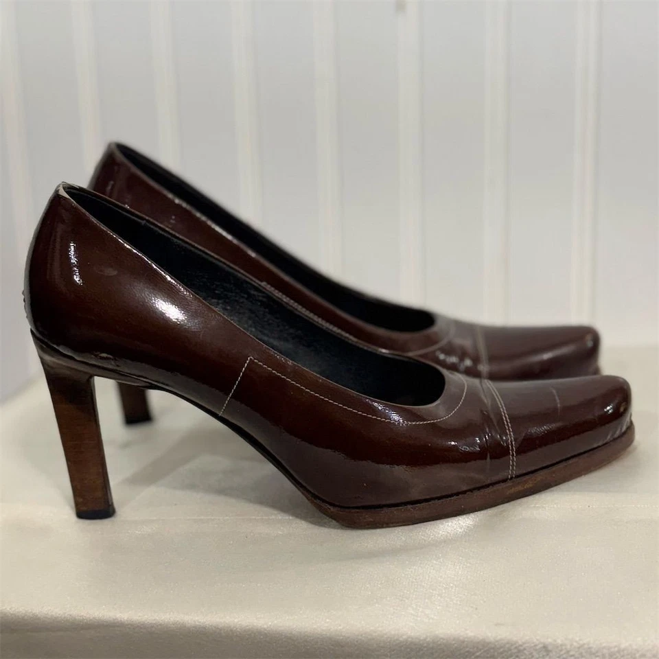 Zapatos de tacón Prada marrón charol 36,5 EE. UU. 6,5 Italia punta cuadrada Vero Cuoio Foto 4 de 4