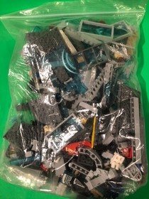 LEGO Marvel: Attack on Avengers Tower (76038) - AS-IS