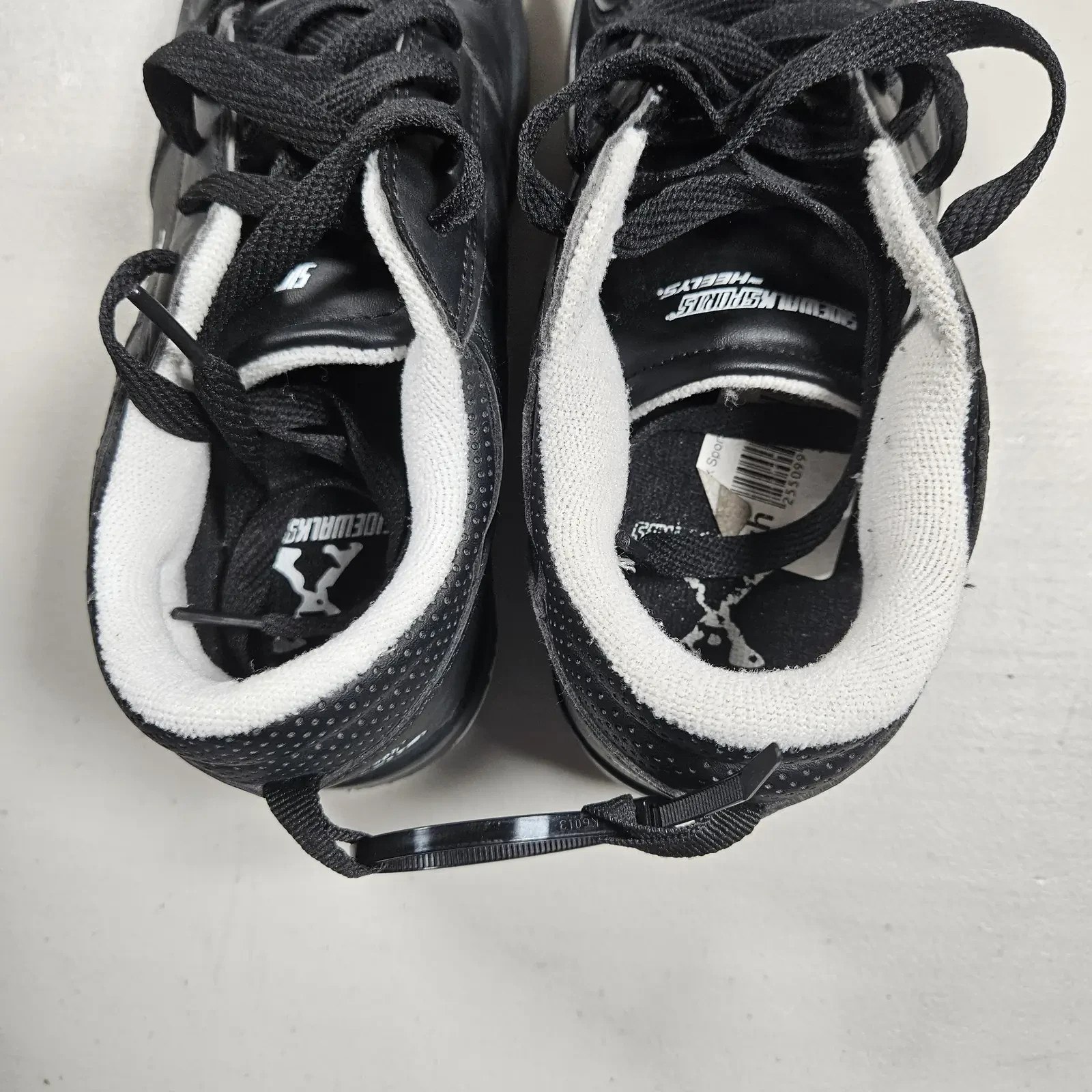 Sidewalk Sports Kids Wheeled Trainers UK 3 Black White Roller Skate Shoes image 3