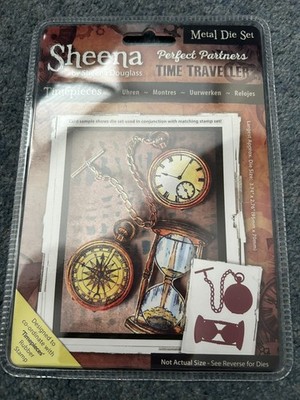 CRAFTERS COMPANION SHEENA DOUGLASS UHREN 2 STANZEN UHR EIERUHR ANHÄNGER KETTE
