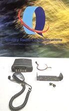 Motorola CDM1550 LS+ 403-470 MHz UHF Two Way Radio w Mic AAM25RKF9DP6AN