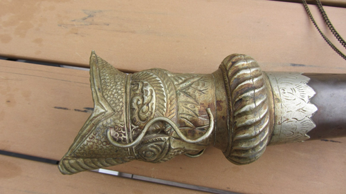 Antique Tibetan Buddhist Ceremonial Dragon horn . - Imagen 8 de 15