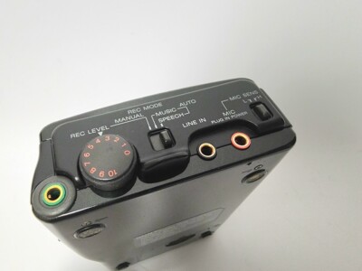 Sony TCD-D8 WALKMAN Portable DAT Recorder Digital Audio Tape Sony TCD-D8 WALKMAN Portable DAT Recorder Digital Audio Tape