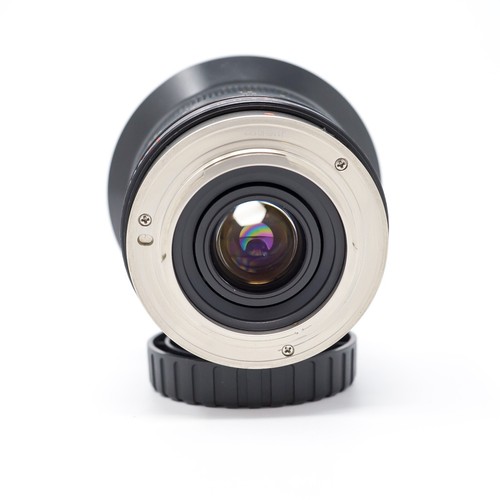 Lente ultra gran angular Samyang 12 mm f/2 NCS CS para MFT Micro Cuatro tercios, funcionando - Imagen 7 de 8