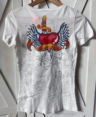 NWOT Vocal Apparel Womens Crystal White Heart Wings Sword Short Sleeve Shirt M