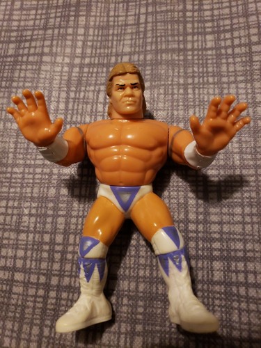 Lex Luger WWF Hasbro Series 8 Wrestling Figure 199...