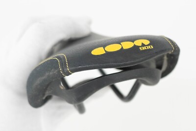 NOS CODA 900 MADE WITH KEVLAR VINTAGE SADDLE SEAT ROAD RACING OLD