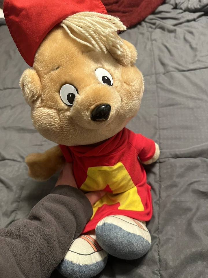 Vintage 1983 Alvin and the Chipmunks Pull String Talking 18" Plush Not Talking - Image 3 of 3