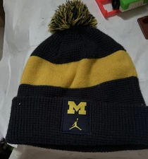 University of Michigan Wolverines Cap Winter Youth Sideline Pom Beanie Jordan